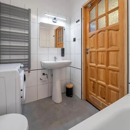 Bulwary Slowackiego Apartment *